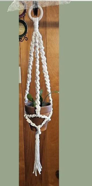 Macramé Plant Hanger