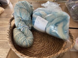 Blue/White Swirl Alpaca Roving