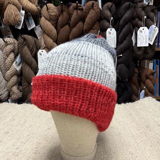 Alpaca Hat - Red/Gray