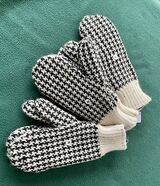 3 pair Natural Houndstooth